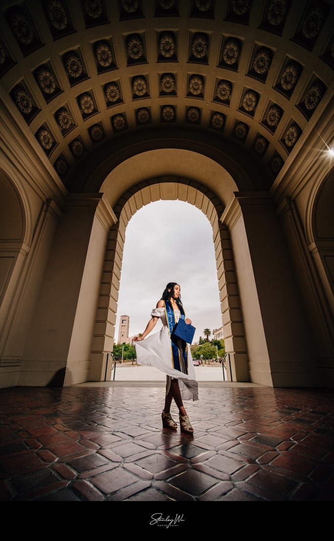 CBU Grad photo, Pasadena City Hall arch, ultrawide
