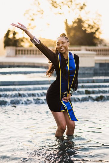 UCLA Shapiro Fountain - Graduation Portrait