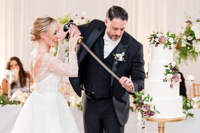 Denver Wedding Photographer Captures Epic Cake Cutting