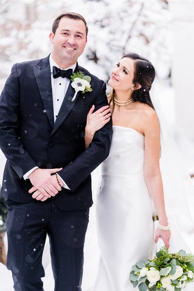 Denver photographer captures a Colorado winter wedding