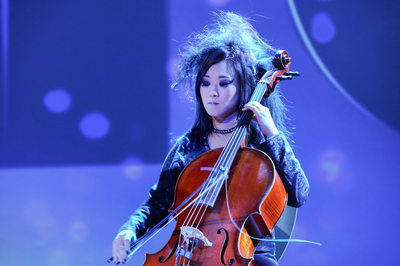 Las Vegas corporate event photography with cellist