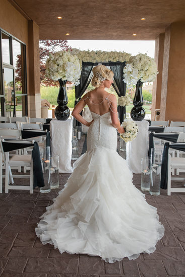 Las Vegas Wedding Photography | Bride Alone |Las Vegas Wedding Photographer | Vegas  Elopement | Images by EDI