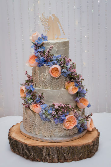Fairytale wedding cake at the Grove Las Vegas