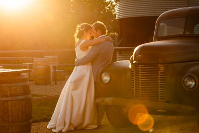 Golden Hour Romance at Lions Garden Wedding Venue