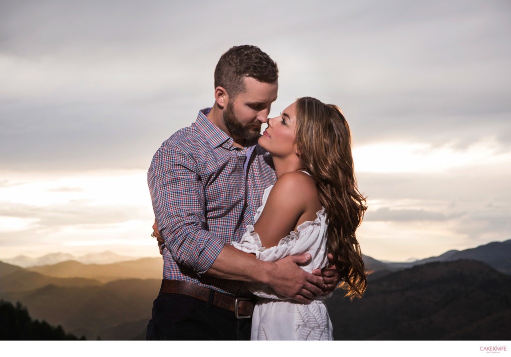 Lookout Mountain Colorado Sunset Engagement Photoshoot 