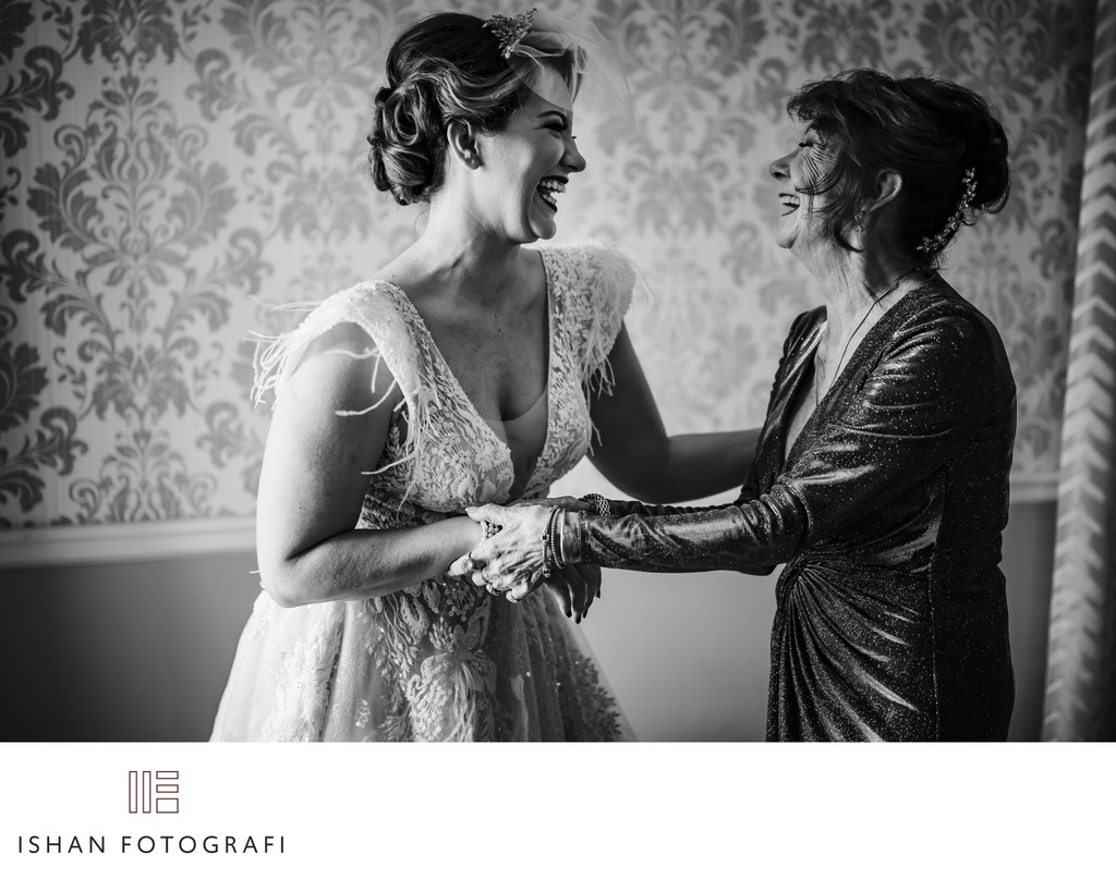 wedding photojournalism