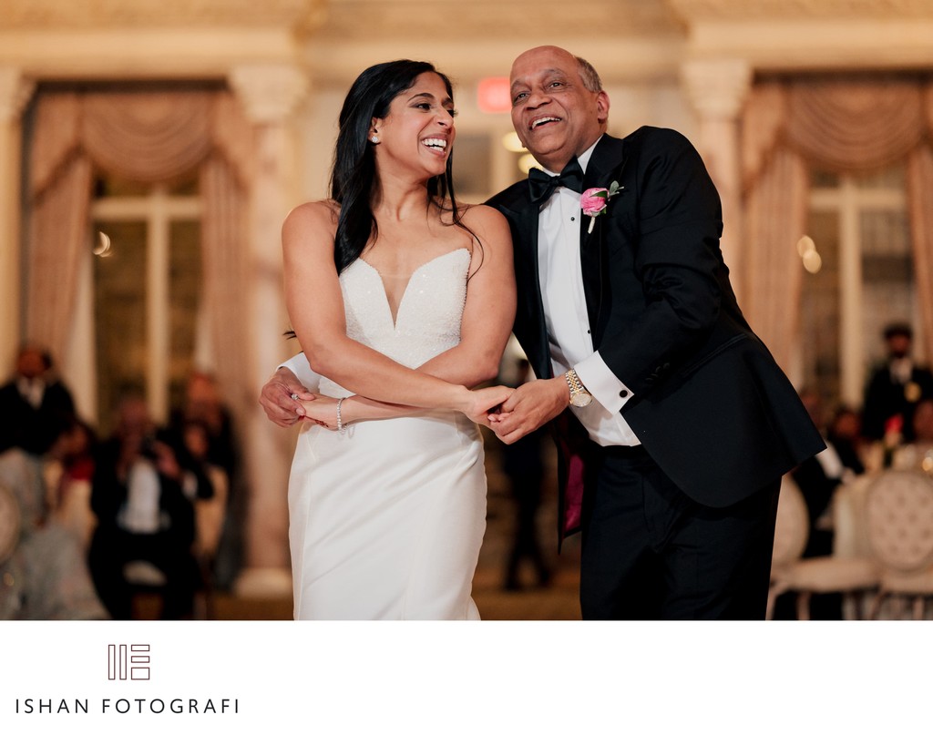 pleasantdale-chateau-wedding-bride-father-first-dance