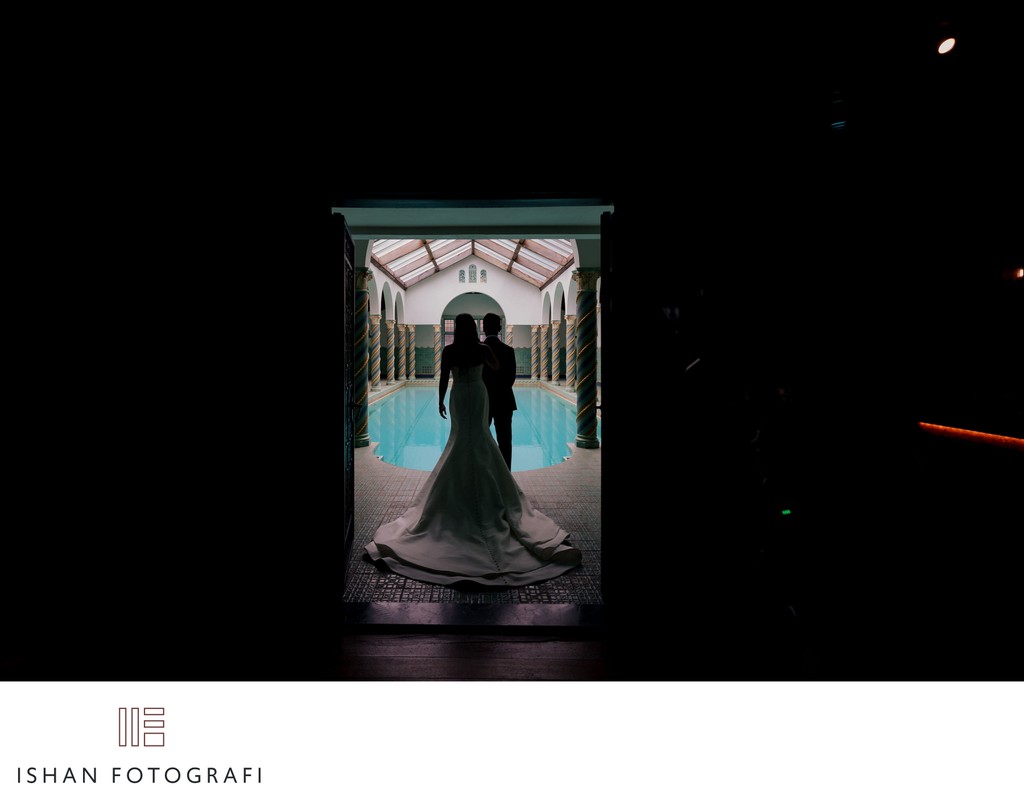 pleasantdale-chateau-wedding-first-look