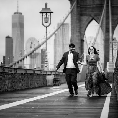 Brooklyn Bridge Engagement Pictures
