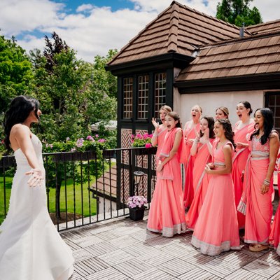 pleasantdale-chateau-bridesmaids-first-look