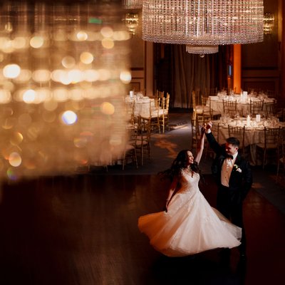 the-grove-wedding-reception-first-dance