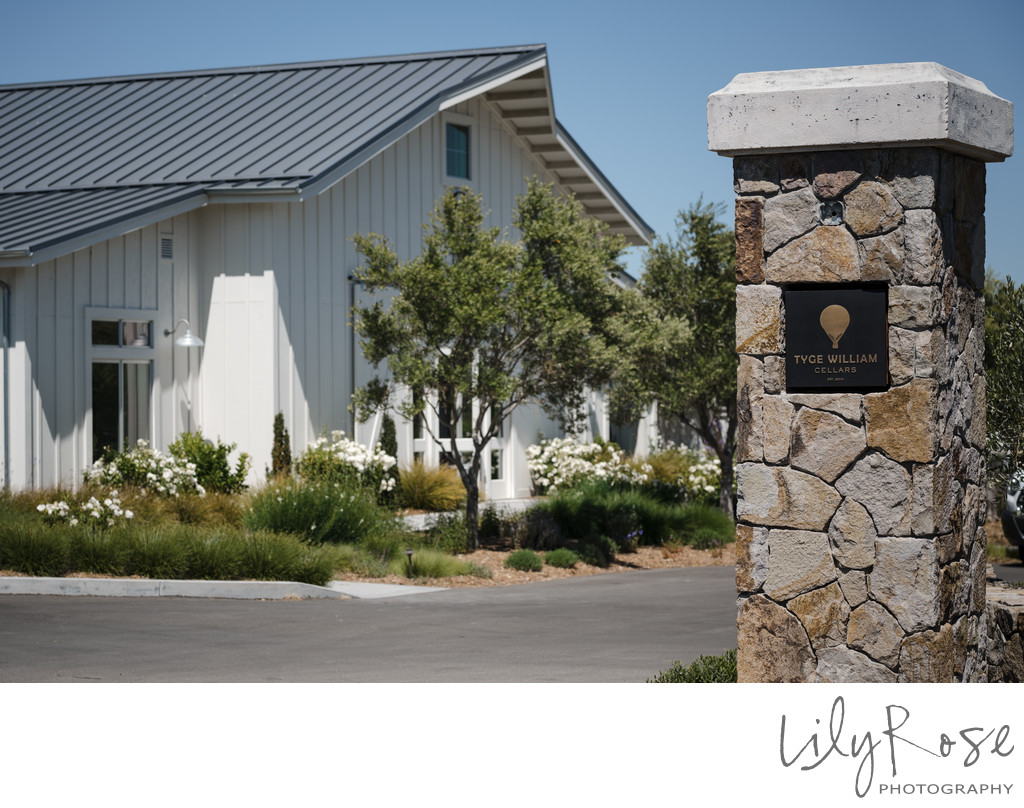 Sonoma County Wedding Photo The Barn at Harrow Cellars