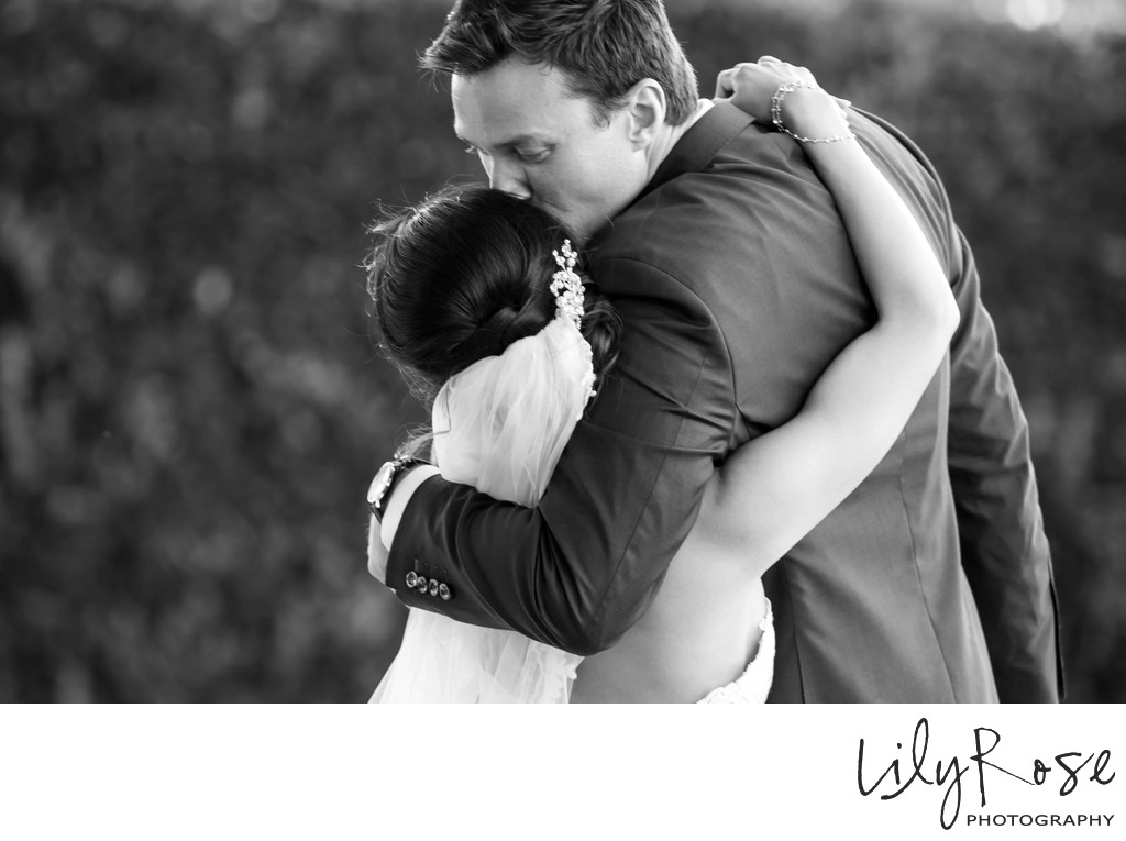 Cornerstone Sonoma Wedding Photography Kiss