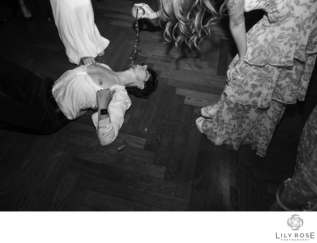 Dance Party Santa Cruz Wedding Photographers 