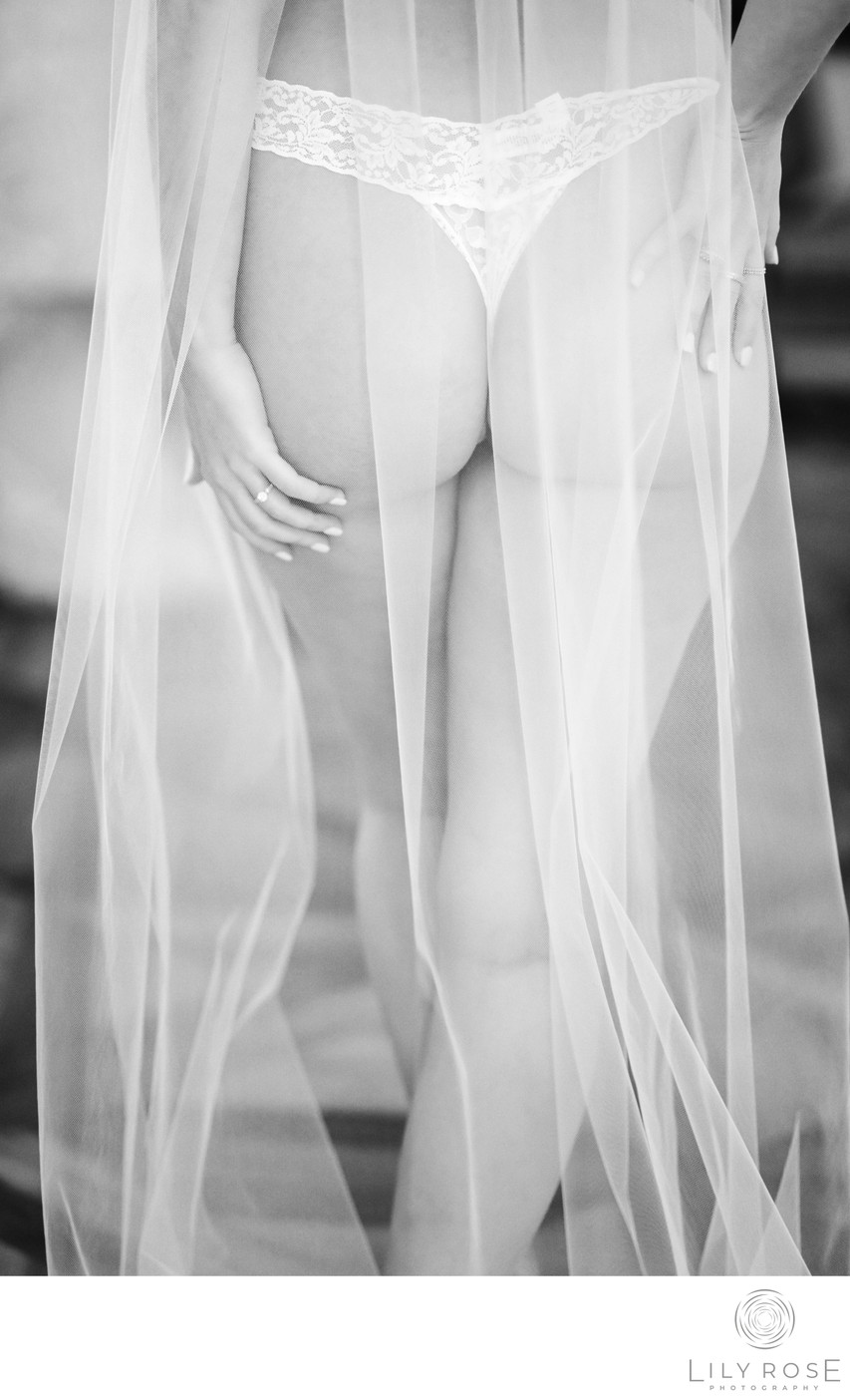 Timeless and Sexy Boudoir Photography Coach and Trainer