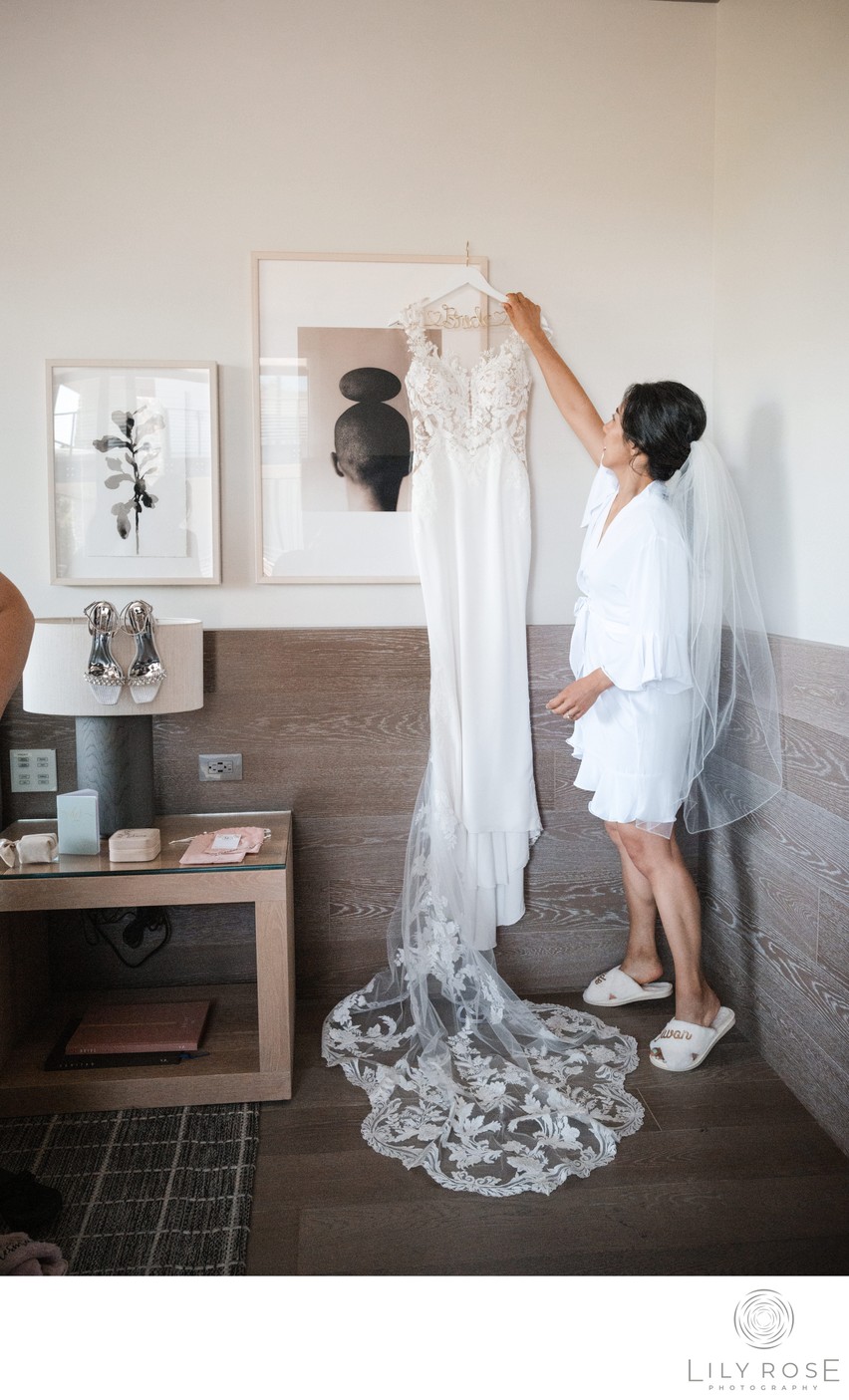 Getting Ready Napa Wedding Photography Beringer Winery