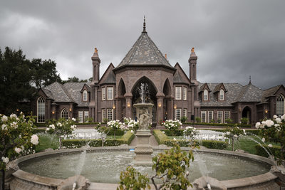 Wedding Photography at The Castle at Ledson Winery