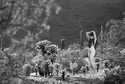 Destination Outdoor Boudoir Photographers