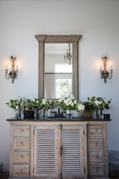 The Barn at Harrow Cellars Bridal Suite Wedding Photo