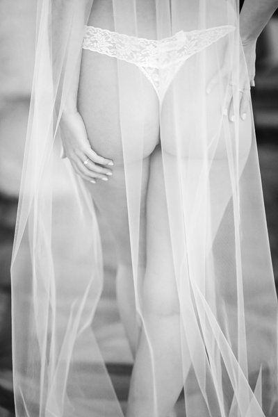 Timeless and Sexy Boudoir Photography Coach and Trainer