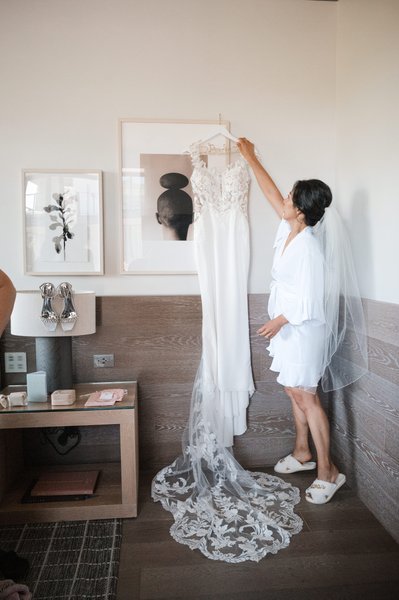 Getting Ready Napa Wedding Photography Beringer Winery
