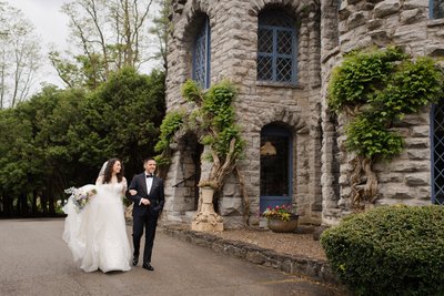 Beardslee Castle Spring Wedding