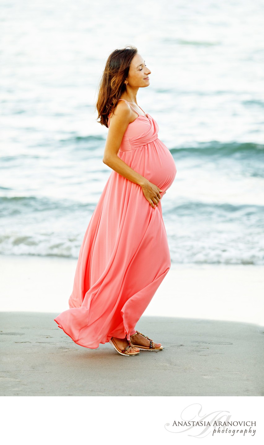 Summer Pregnancy Photos at the Beach