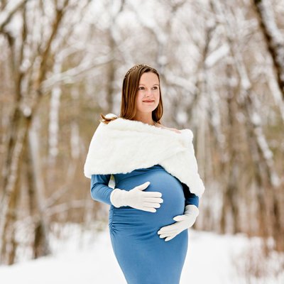 Winter Maternity Pictures in Boston, MA