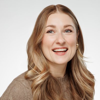 Simple Makeup Tips for Stunning Headshots