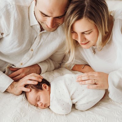 Lifestyle Newborn Family Photography | Sharon, MA