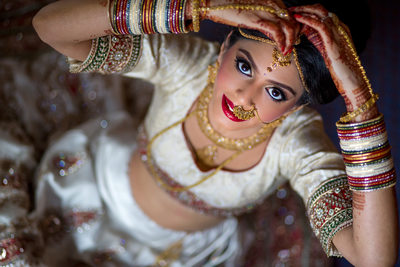 Indian Wedding Bride Getting Ready Photographer, Nikthakar.com