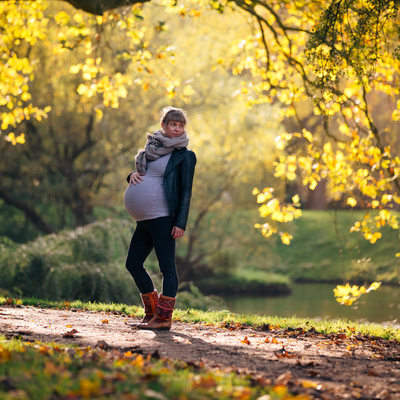Zwangerschapsshoot herfst Zwangerschapsfotografie Groningen