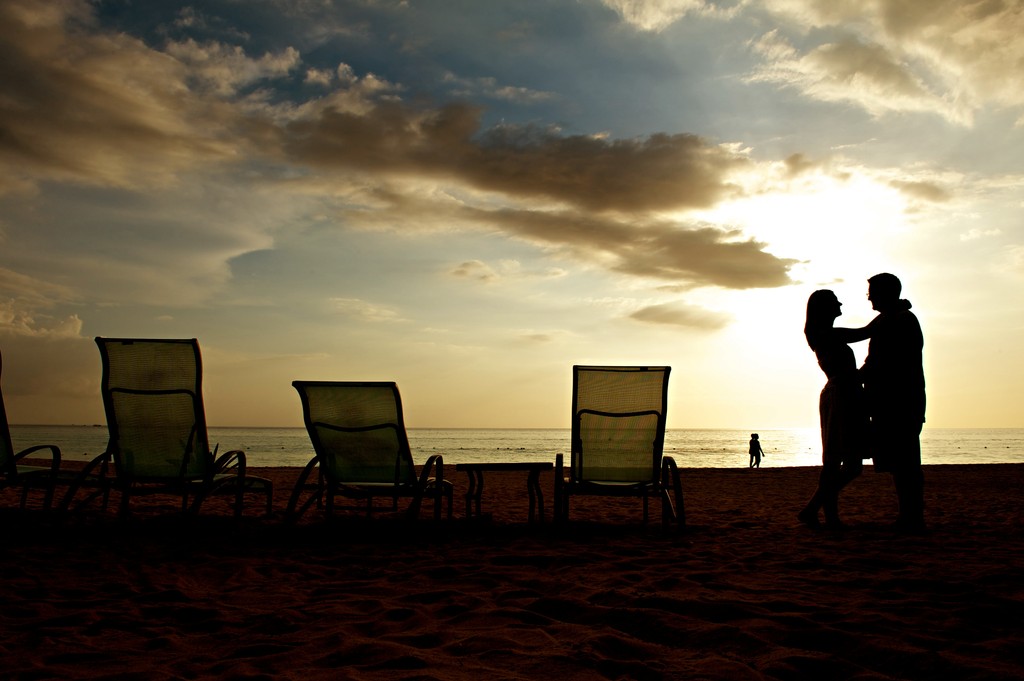 Negril Engagement Silhouette