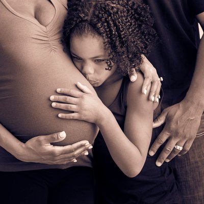 Sepia Love: Family Maternity Portrait | 10+ Years of Experience