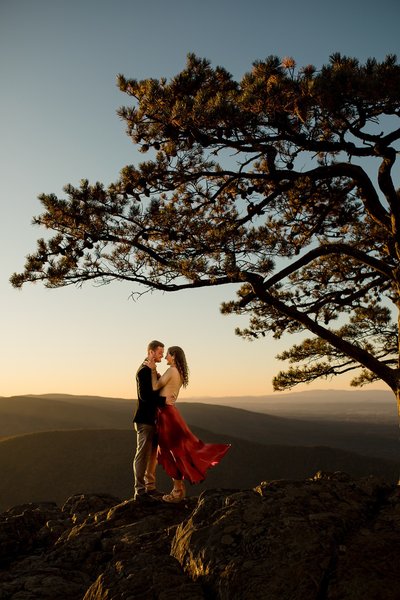 Engagement Session at Raven's Roost at Sunset