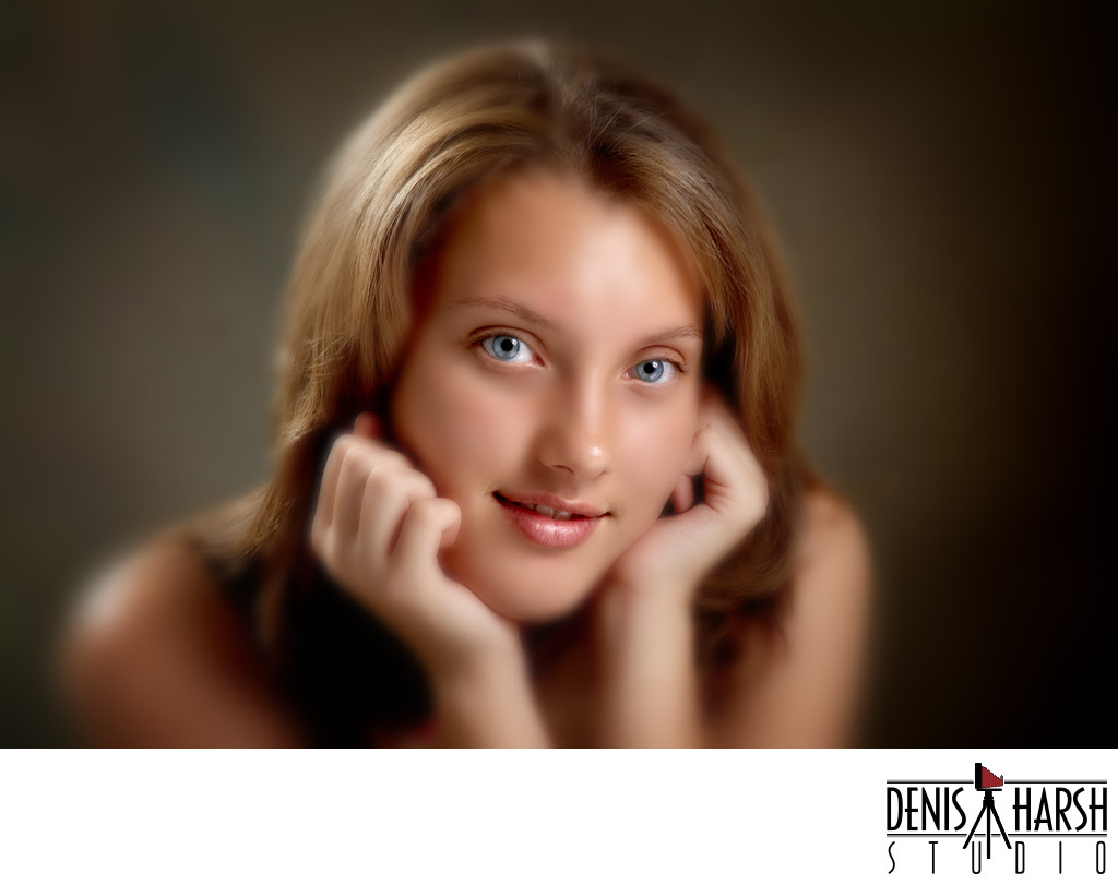 Soft-Touch Senior Picture Bloomington Normal in Studio