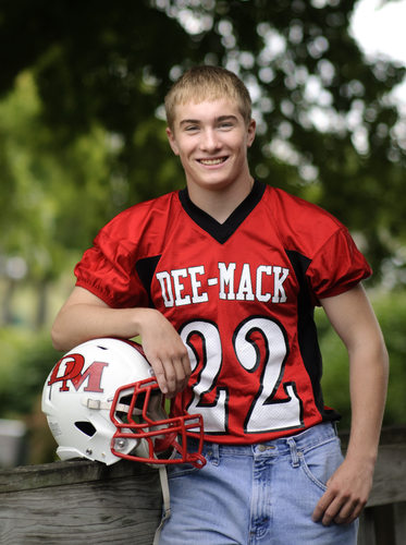 Deer Creek Senior Pictures Mackinaw IL Goodfield Tremont