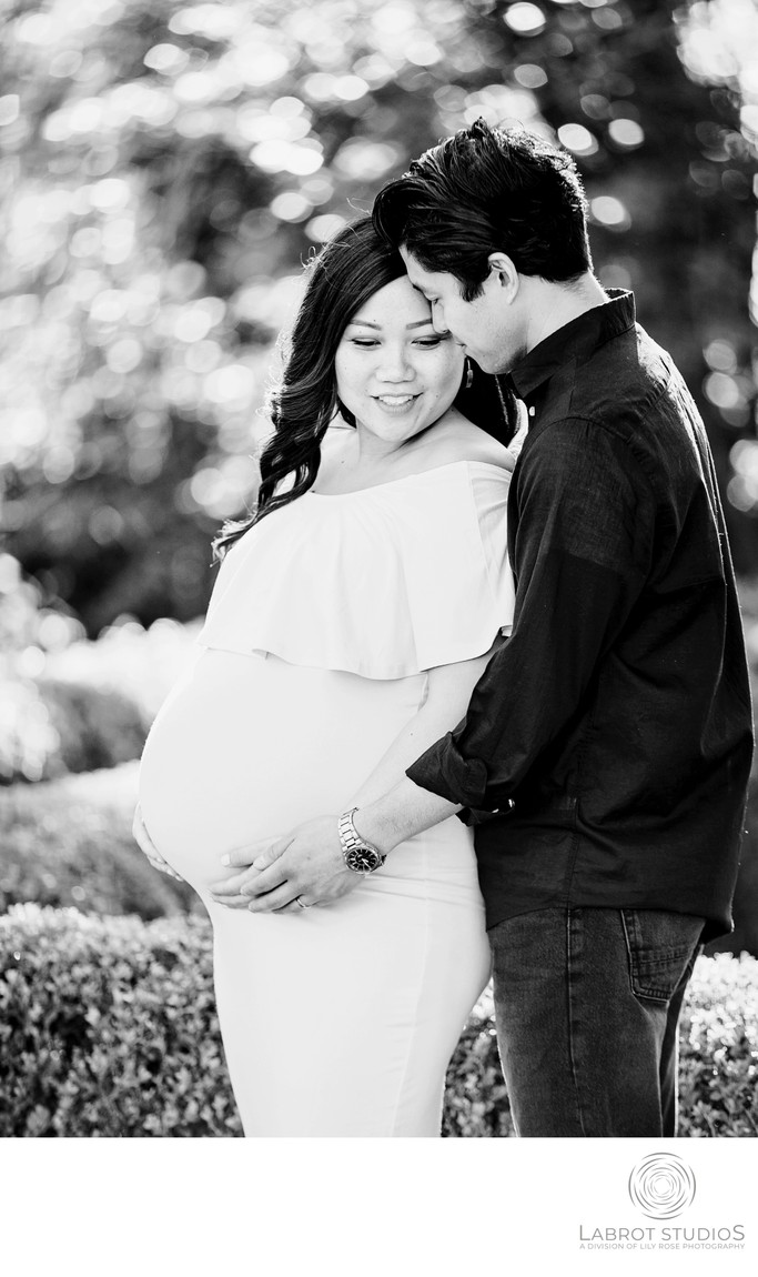 Best Sacramento Maternity Photographers Near Me