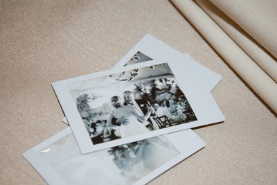 Polaroids at Wedding: Sacramento Photographers
