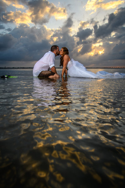 Fantastic Florida Wedding photographer from The House of Refuge
