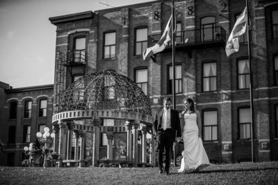 Montreal Wedding Photography at Château Saint-Ambroise