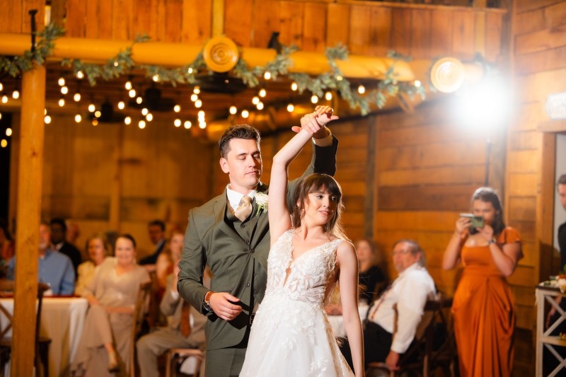 Elegant Spin at Mountain Mist Farms