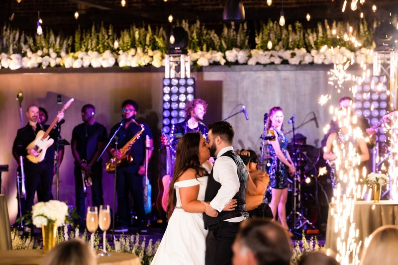 Grand Kiss at Press Room Wedding