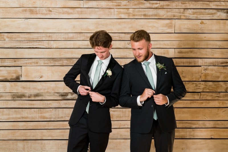 Fun Groomsmen Photo at Ramble Creek Wedding