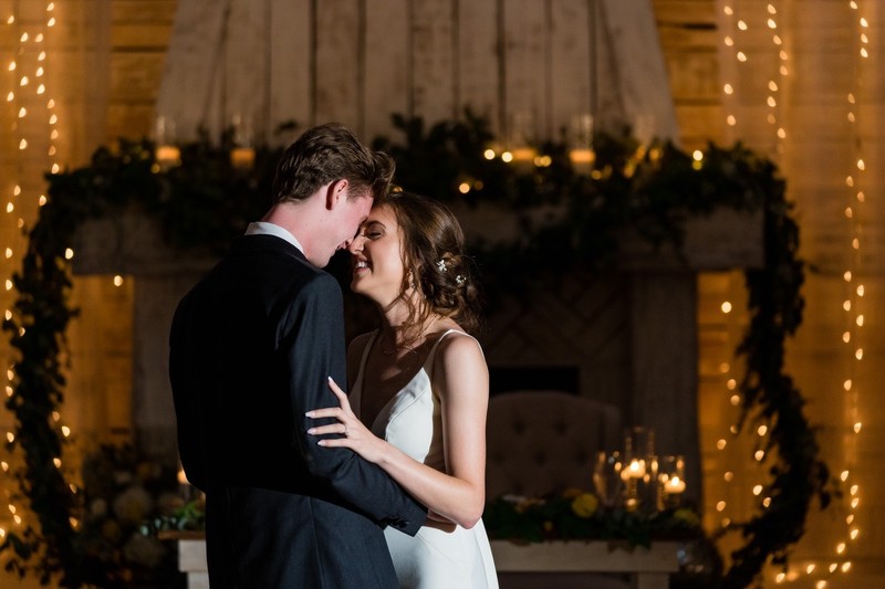 Romantic First Dance – Ramble Creek Wedding