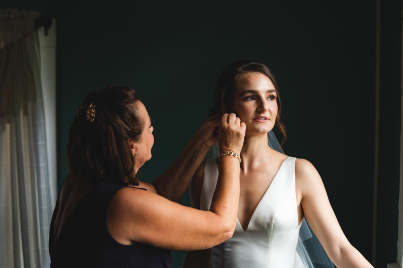 Bride Prep at Barn at Highpoint Farms Wedding