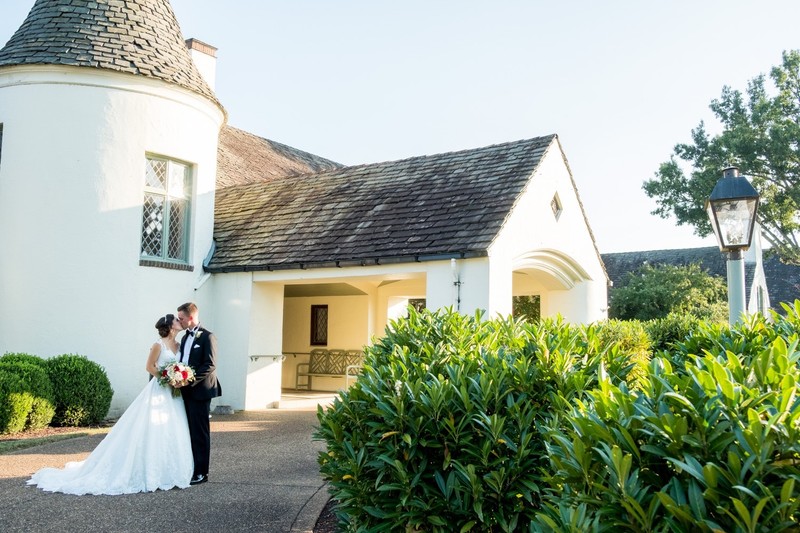 Romantic Couple Cherokee Country Club Wedding
