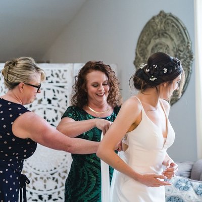 Bridesmaids Assisting the Bride at Ramble Creek