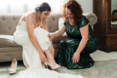 Bride Getting Ready at Ramble Creek Wedding Venue