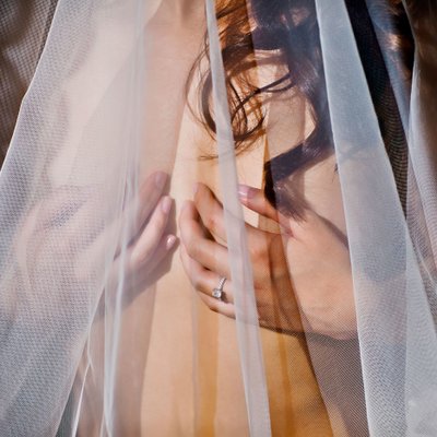 Silicon Valley bridal boudoir veil photo